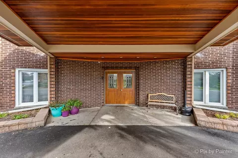 1425 Sandpebble Dr #221, Wheeling, IL 60090 photo 2