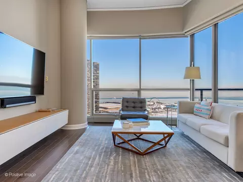 420 E Waterside Dr #3014, Chicago, IL 60601 photo 2