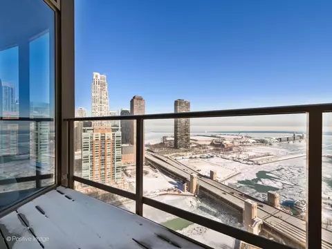 420 E Waterside Dr #3014, Chicago, IL 60601 photo 18