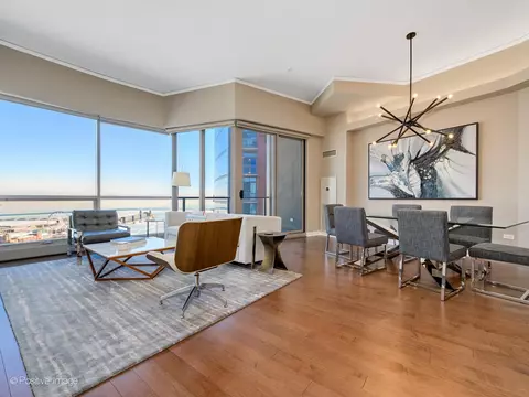 420 E Waterside Dr #3014, Chicago, IL 60601 photo 4