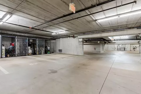 656 Pearson St #401C, Des Plaines, IL 60016 photo 29