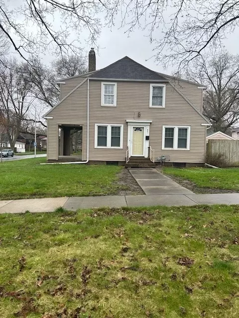 801 W Columbia Ave, Champaign, IL 61820