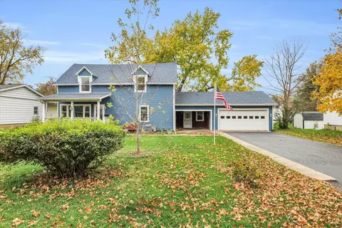 209 N Monroe St, Flanagan, IL 61740