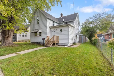 1114 14th St, Rockford, IL 61104