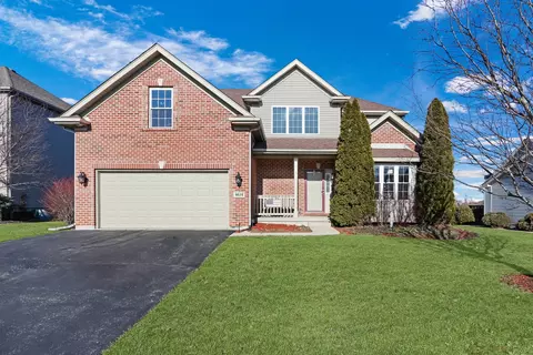 4616 4th St, Winthrop Harbor, IL 60096