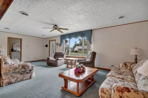 3555 Catfish Ct, Morris, IL 60450 photo 9