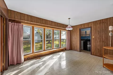 1645 Chippendale Rd, Hoffman Estates, IL 60169 photo 5