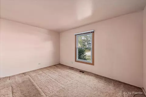 1645 Chippendale Rd, Hoffman Estates, IL 60169 photo 13