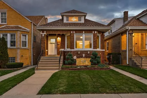 6223 S Komensky Ave, Chicago, IL 60629