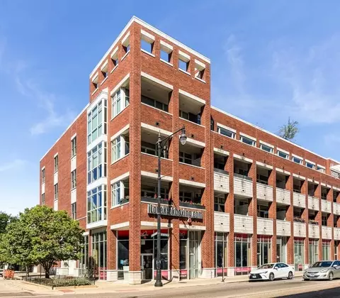 1611 N Hermitage Ave #201, Chicago, IL 60622