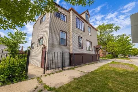 7000 S Wood St, Chicago, IL 60636