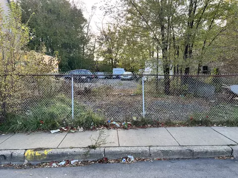 7148 S South Chicago Ave, Chicago, IL 60619