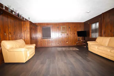 867 Carl Ave, Elgin, IL 60120 photo 8