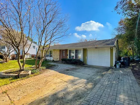 867 Carl Ave, Elgin, IL 60120 photo 17