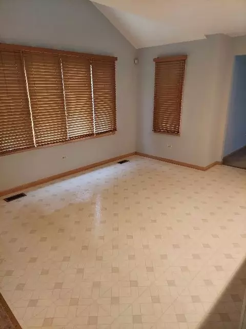 9626 S Beverly Ave, Chicago, IL 60643 photo 3