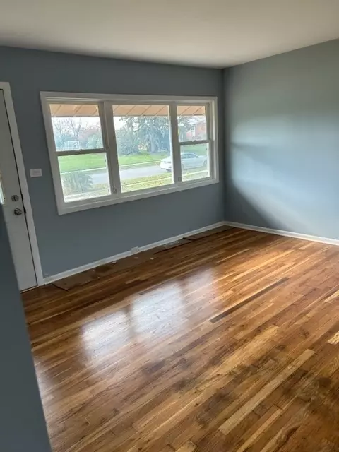 Other - 200 Flagstaff Ln, Hoffman Estates, IL 60169 photo 1 of 5