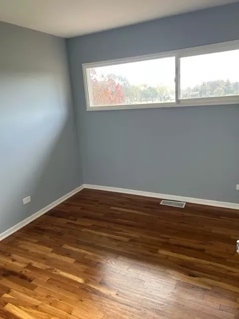 Other - 200 Flagstaff Ln, Hoffman Estates, IL 60169 photo 3 of 5