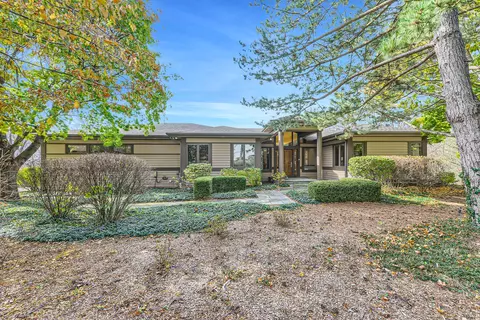 6 N498 Splitrail Ct, Saint Charles, IL 60175