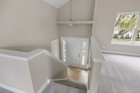 306 Barton Ct, Bartlett, IL 60103 photo 3
