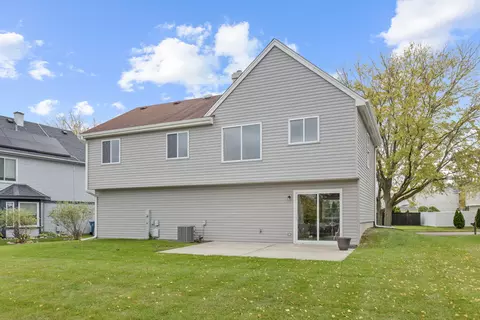 306 Barton Ct, Bartlett, IL 60103 photo 21