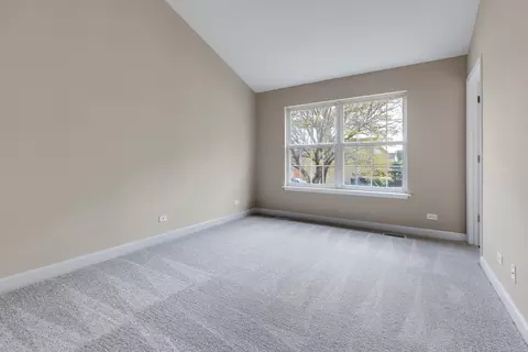 306 Barton Ct, Bartlett, IL 60103 photo 13