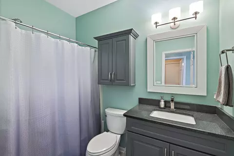 11 E Hague Dr, Antioch, IL 60002 photo 12