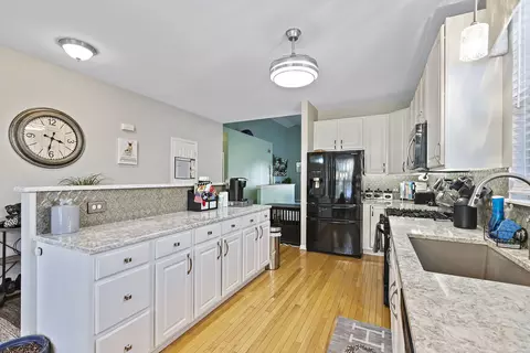 11 E Hague Dr, Antioch, IL 60002 photo 11