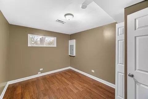 16328 Trumbull Ave, Markham, IL 60428 photo 10