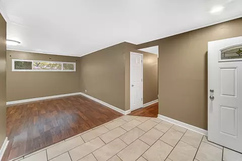 16328 Trumbull Ave, Markham, IL 60428 photo 7
