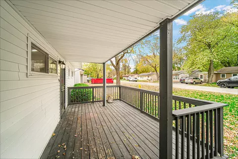 16328 Trumbull Ave, Markham, IL 60428 photo 4