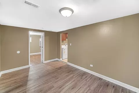 16328 Trumbull Ave, Markham, IL 60428 photo 8