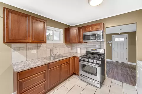 16328 Trumbull Ave, Markham, IL 60428 photo 6