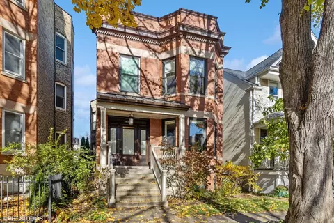 1930 W Grace St, Chicago, IL 60613