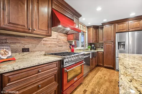 1225 Aurora Way, Wheaton, IL 60189 photo 10