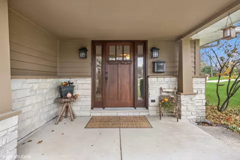 1225 Aurora Way, Wheaton, IL 60189 photo 9