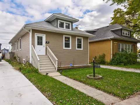 1115 S 4th Ave, Maywood, IL 60153