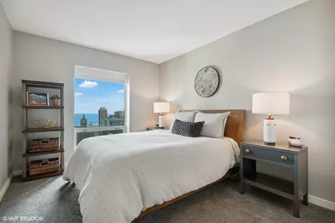 100 E Huron St #4202, Chicago, IL 60611 photo 19