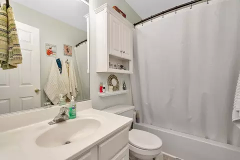 5213 Sunmeadow Dr, Plainfield, IL 60586 photo 18