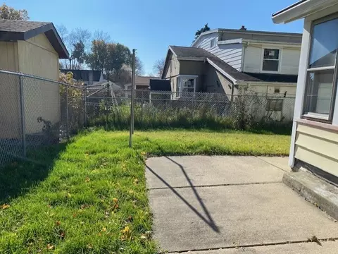 2628 3rd St, Peru, IL 61354 photo 11