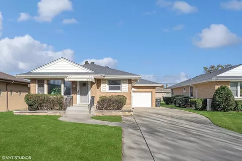 8514 W Brodman Ave, Chicago, IL 60656