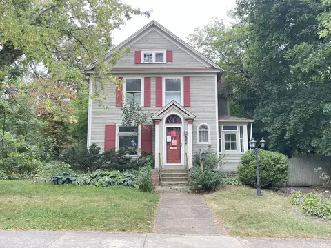 513 Julian St, Waukegan, IL 60085