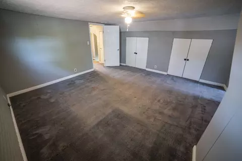 9048 Martin Ln, Bridgeview, IL 60455 photo 20