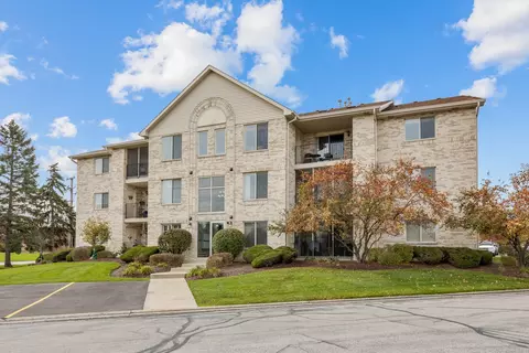 6815 Forestview Dr #2D, Oak Forest, IL 60452