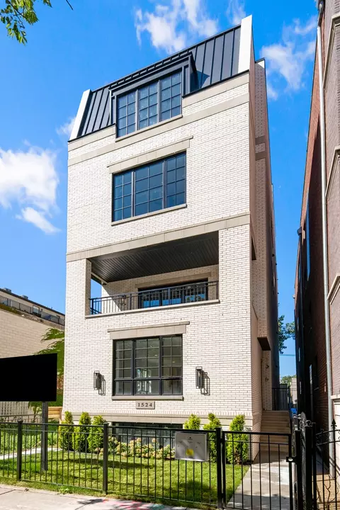 1524 N Mohawk St #1, Chicago, IL 60610