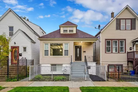 6540 S Oakley Ave, Chicago, IL 60636