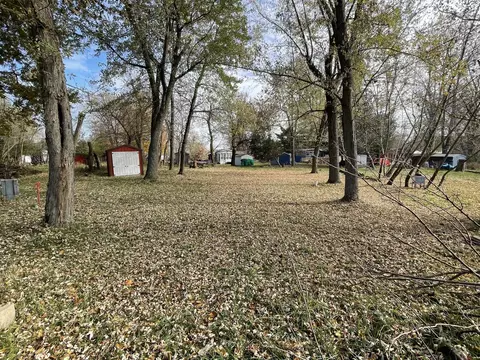 28-75 Woodhaven Lks, Sublette, IL 61367