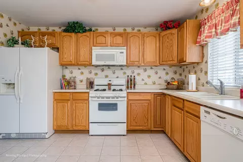 1909 Eagle Dr, Morris, IL 60450 photo 8