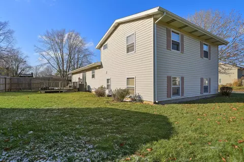 1407 Devonshire Dr, Champaign, IL 61821 photo 31