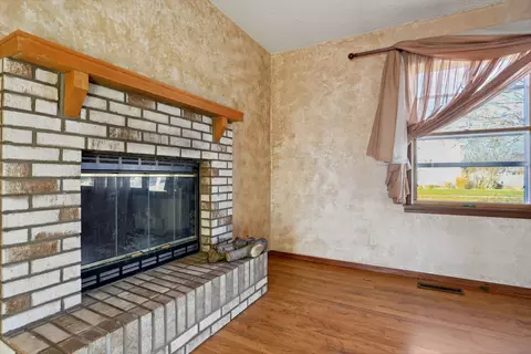 1407 Devonshire Dr, Champaign, IL 61821 photo 7