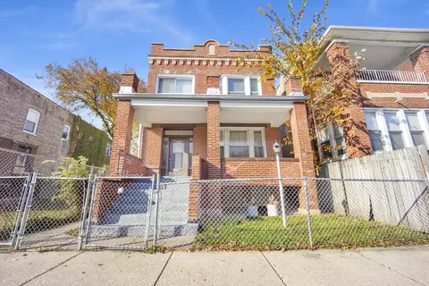 168 N La Crosse Ave, Chicago, IL 60644